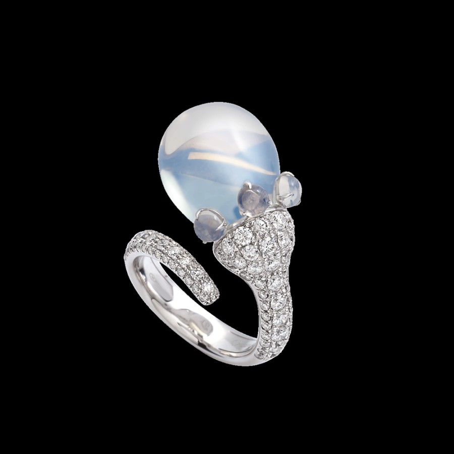 Jewelry Chantecler | Anello Joyful In Oro Bianco 18Kt, Diamanti E Poire In Cristallo Color Milky. Cod.41872